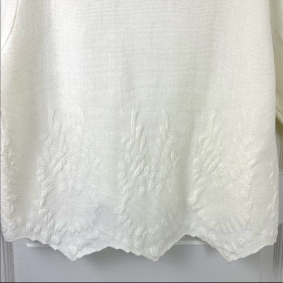 J.O.A. Los Angeles Pointed Hem Embroidered Cream Sweater - Picture 6 of 11